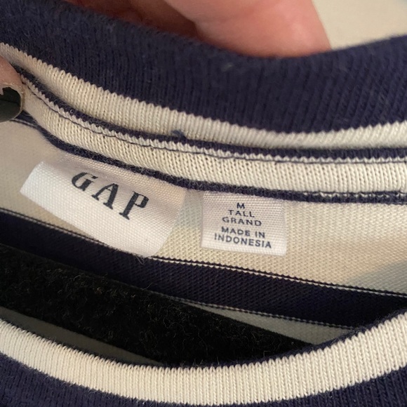 Gap T-shirt Dress - Size Medium Tall - Picture 3 of 3